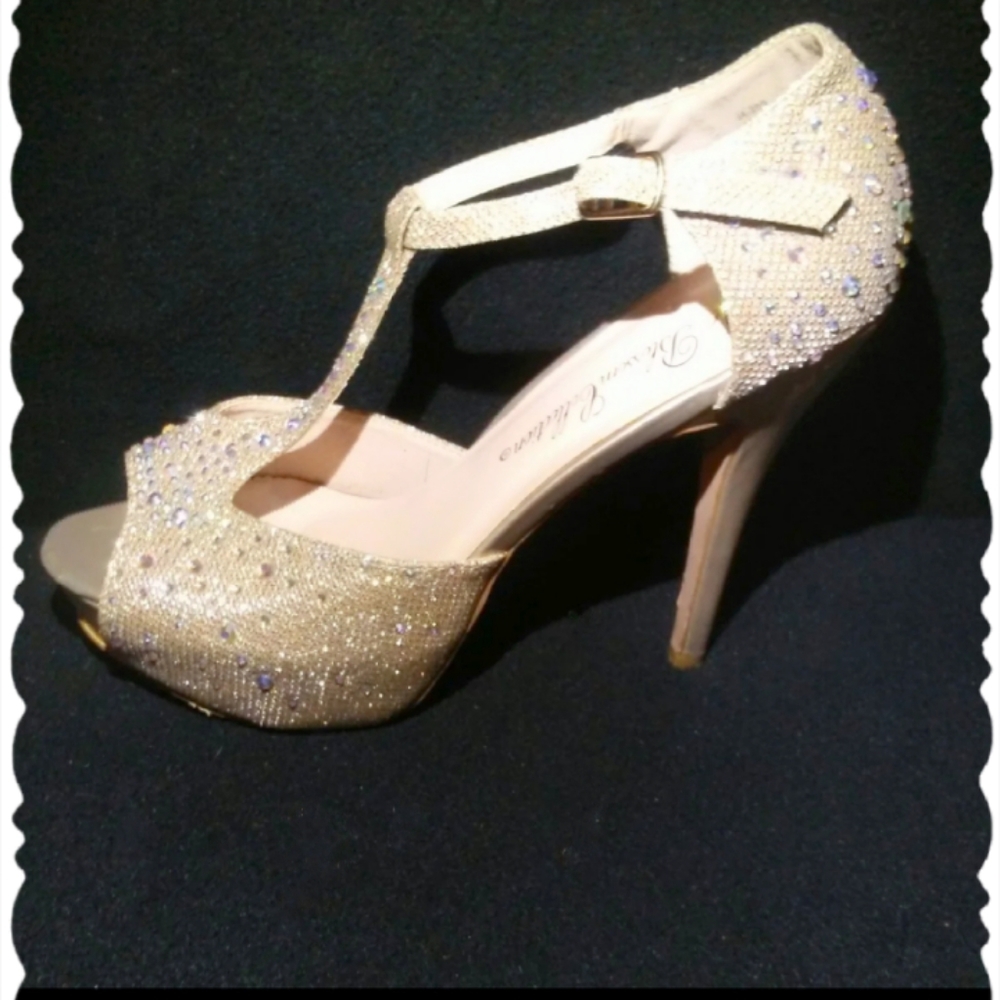 Stunning Rose-Gold Diamond Heels Sz 8.5